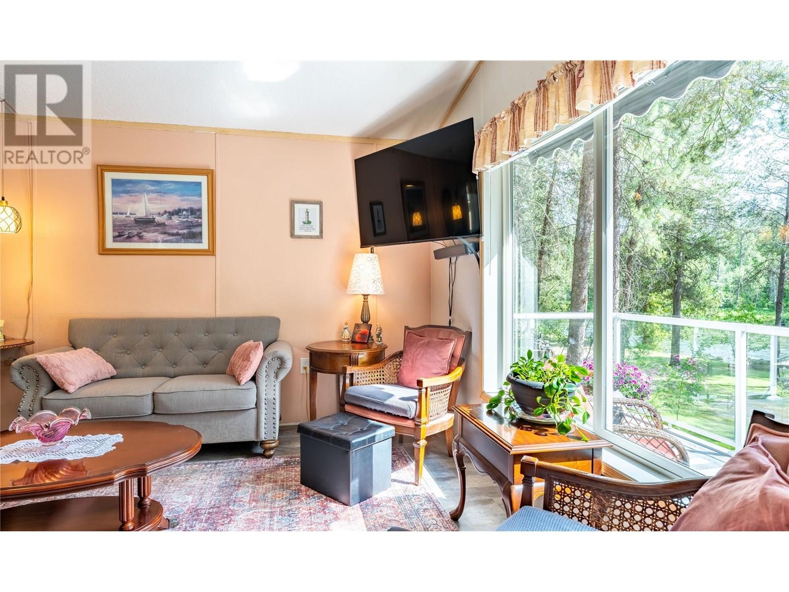 6996 95 Highway, Kingsgate, British Columbia  V0B 1V1 - Photo 42 - 10353213