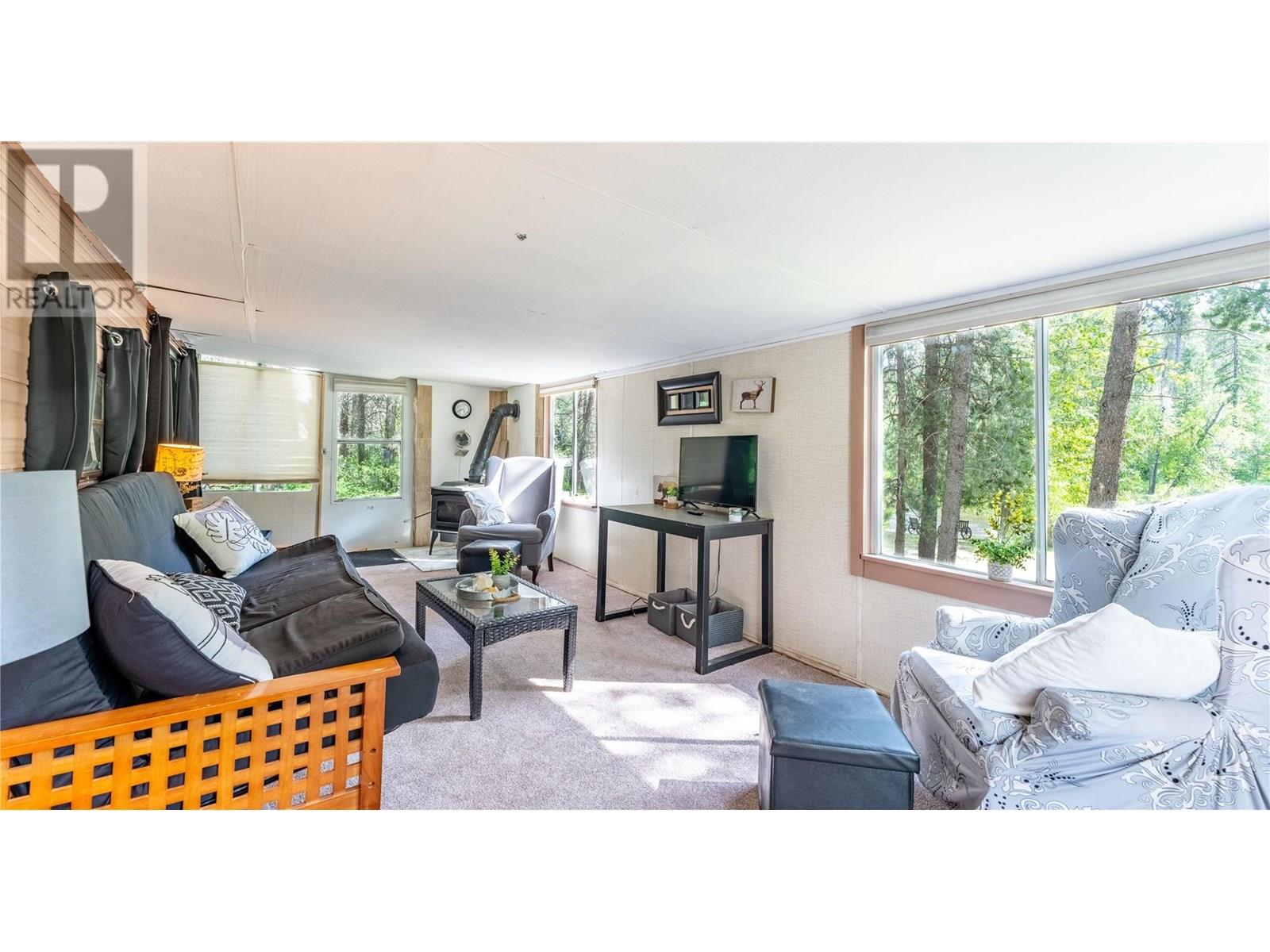 6996 95 Highway, Kingsgate, British Columbia  V0B 1V1 - Photo 49 - 10353213