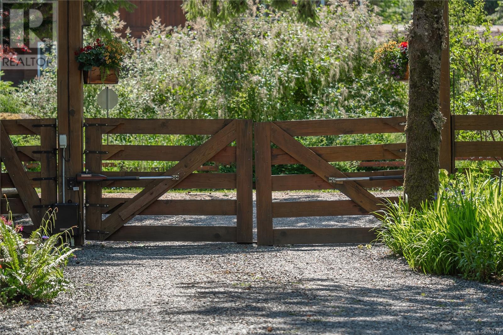 1664 Queequeg Trnabt, Gabriola Island, British Columbia  V0R 1X5 - Photo 48 - 1002177