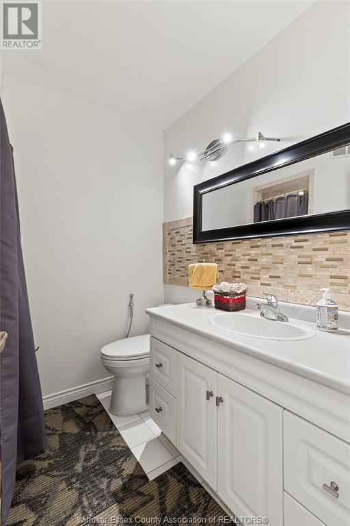 2653 Preston, Windsor, Ontario  N9E 4N8 - Photo 24 - 25012523