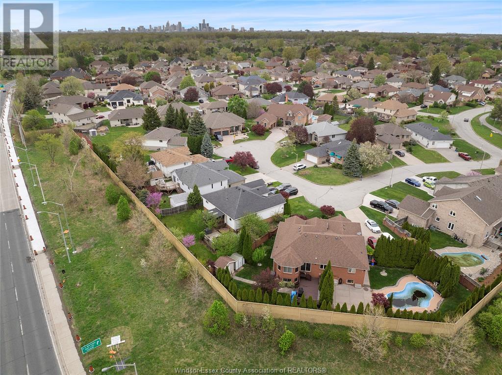 2653 Preston, Windsor, Ontario  N9E 4N8 - Photo 41 - 25012523