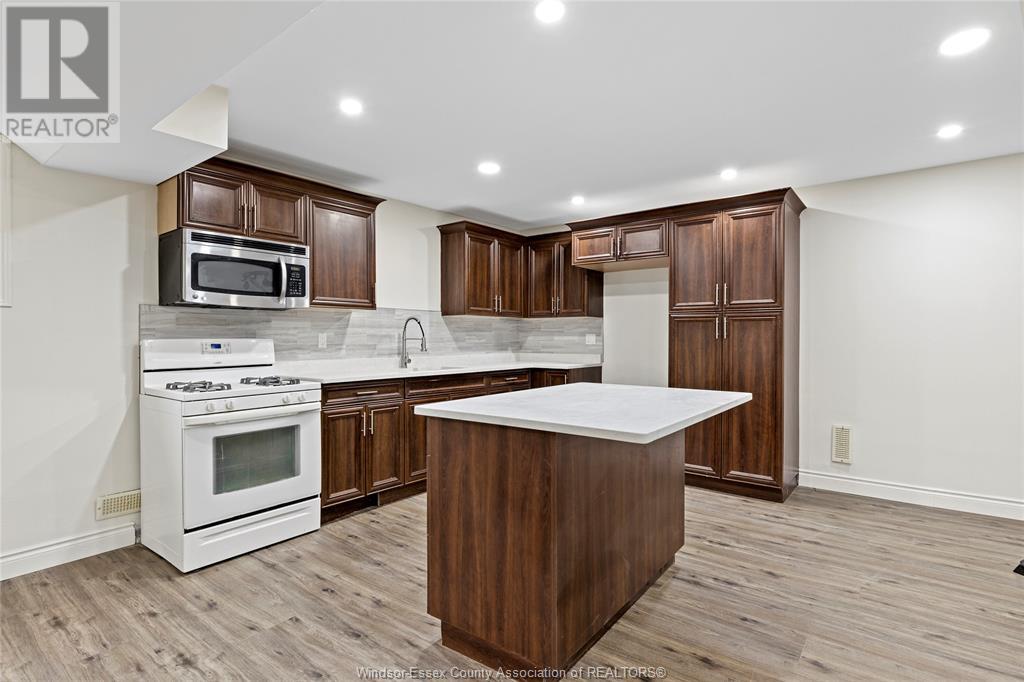 2653 Preston, Windsor, Ontario  N9E 4N8 - Photo 31 - 25012523
