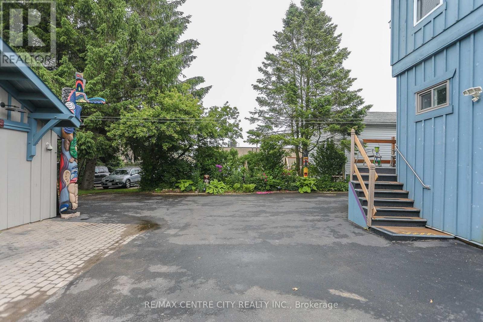 2349 Main Street, London South, Ontario  N6P 1A7 - Photo 21 - X12238725