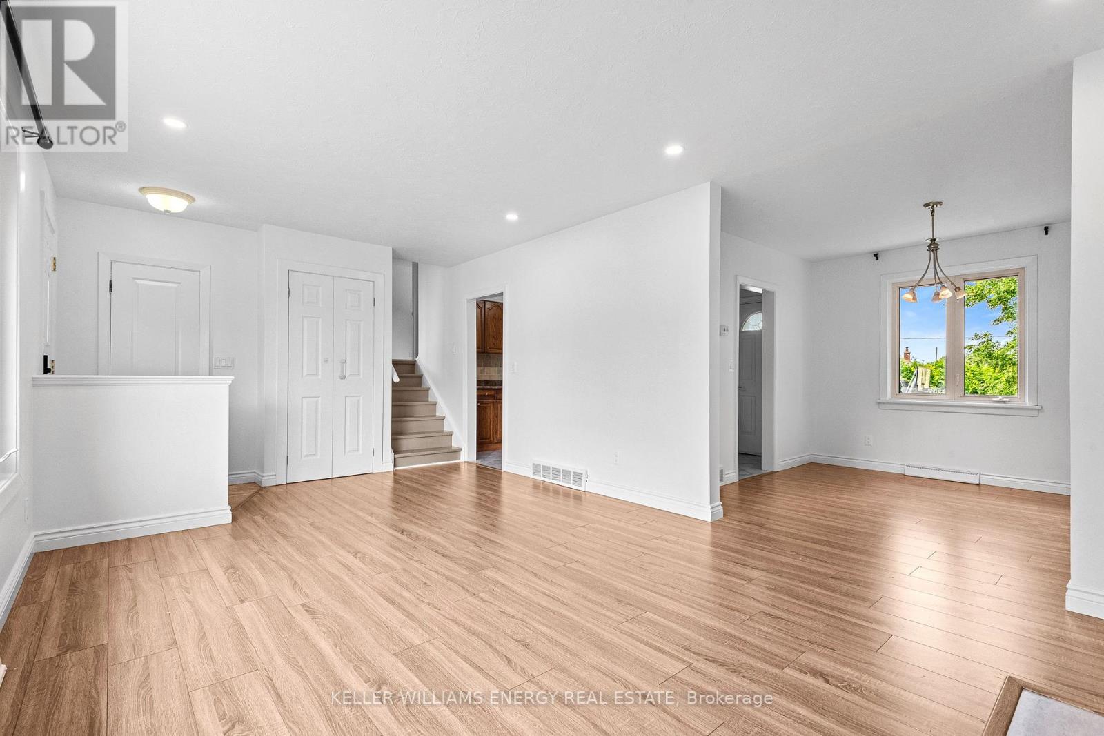 569 Gibbons Street, Oshawa, Ontario  L1J 4Z7 - Photo 11 - E12238740