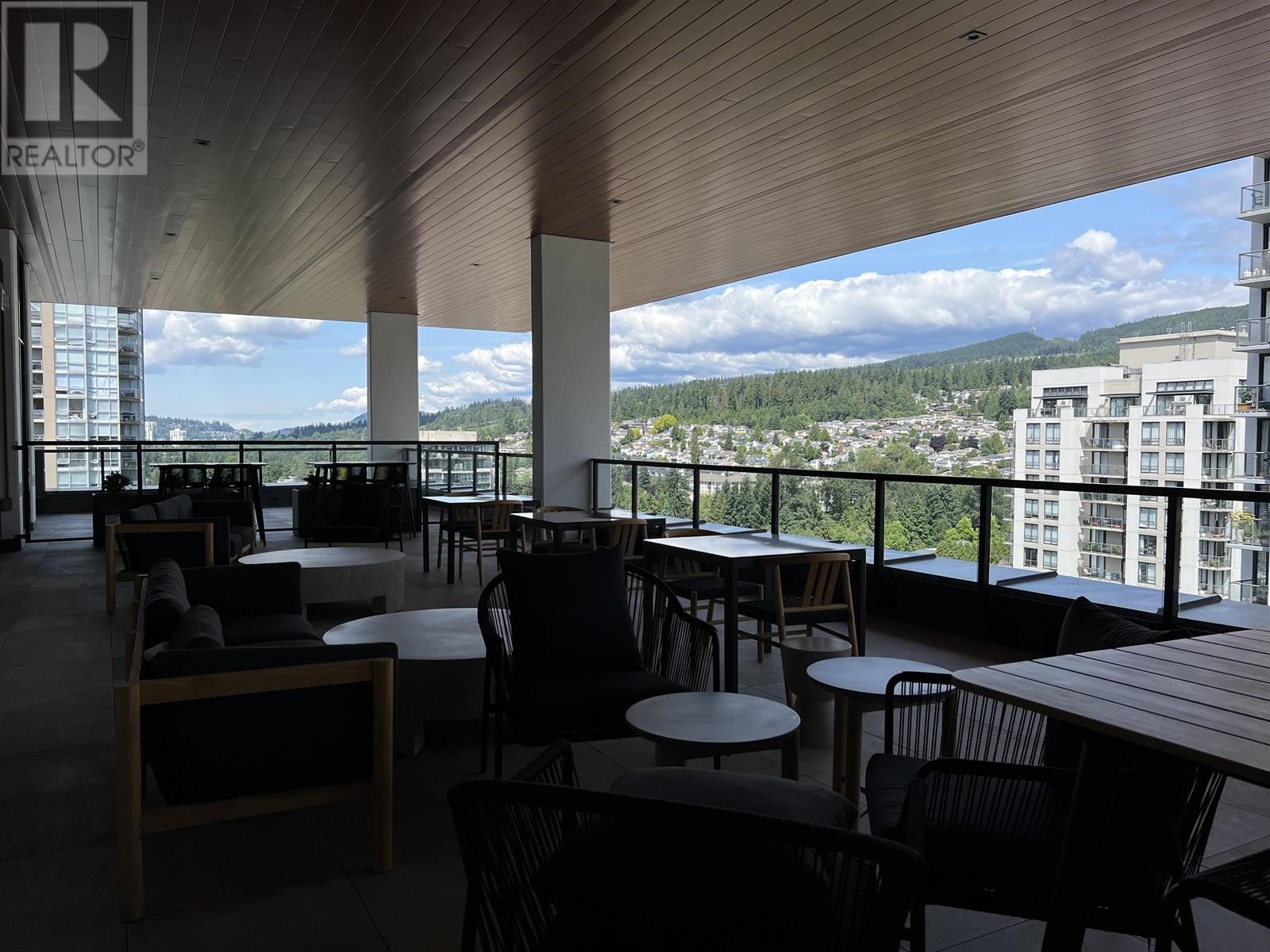 601 2992 Glen Drive, Coquitlam, British Columbia V3B 0B2 - Photo 10 - C8070169