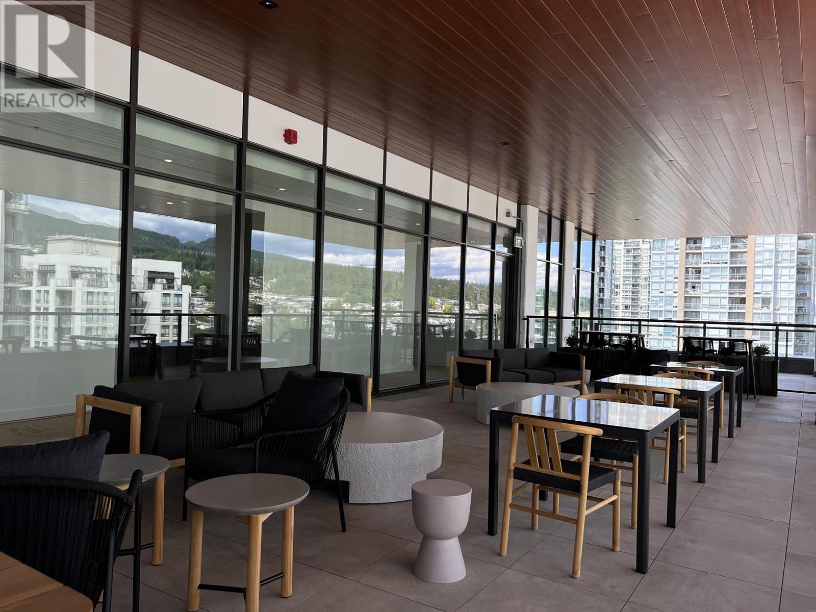 601 2992 Glen Drive, Coquitlam, British Columbia V3B 0B2 - Photo 8 - C8070169