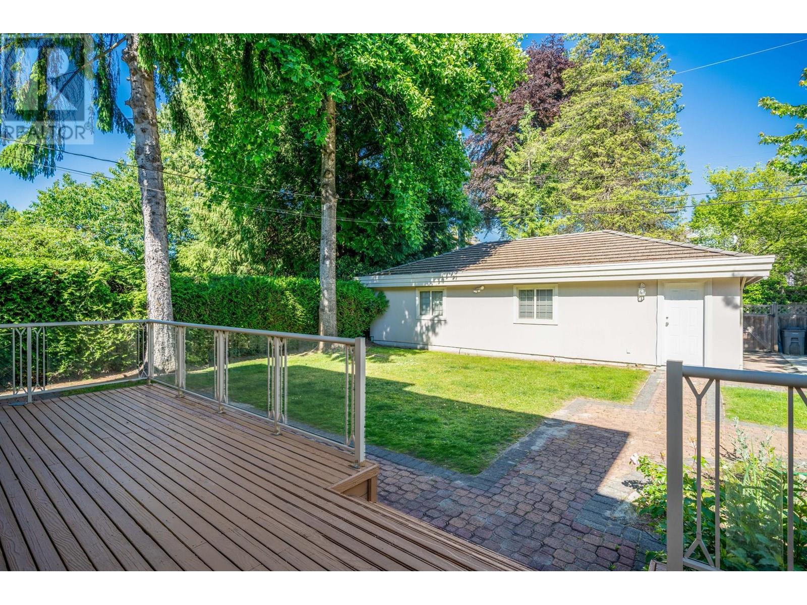 Property at 7088 WILTSHIRE STREET image 5