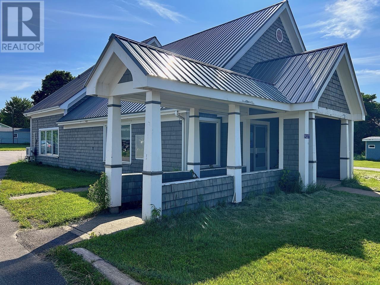 9327 Main Street Street, Murray River, Prince Edward Island  C0A 1W0 - Photo 1 - 202503036
