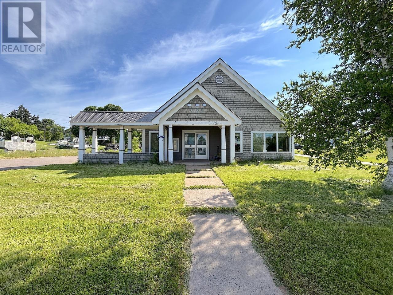9327 Main Street Street, Murray River, Prince Edward Island  C0A 1W0 - Photo 3 - 202503036