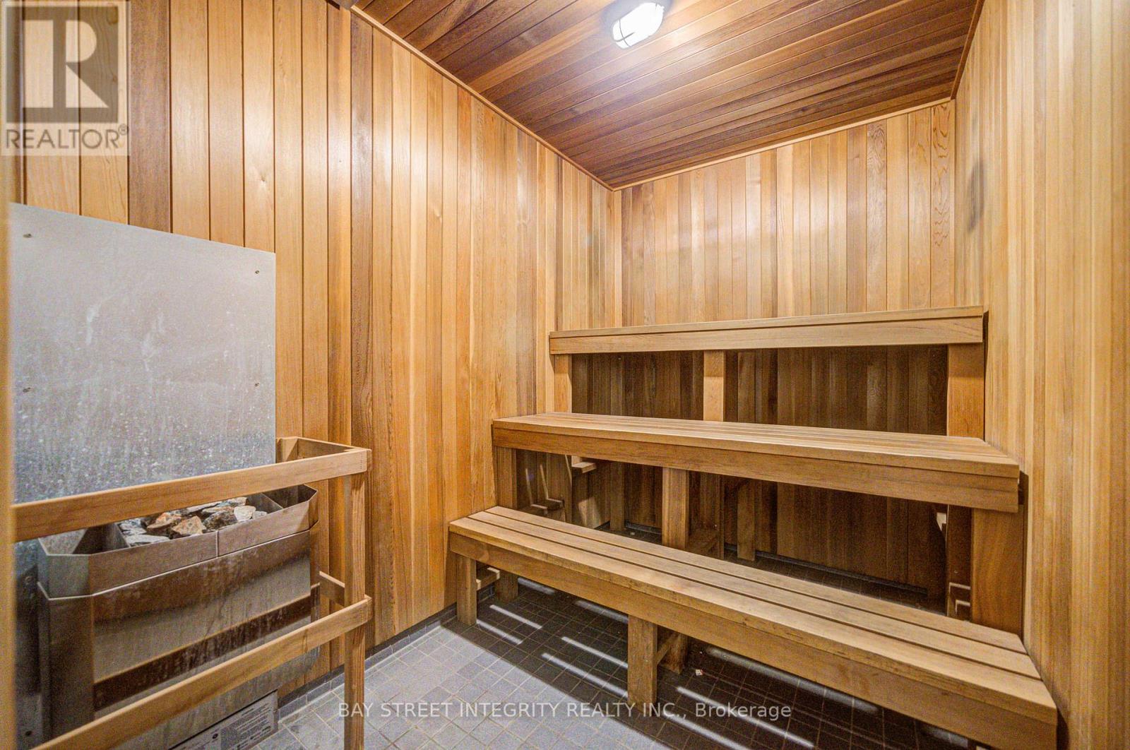 1403 - 1250 Bridletowne Circle, Toronto (L'amoreaux), Ontario  M1W 2V1 - Photo 24 - E12221823