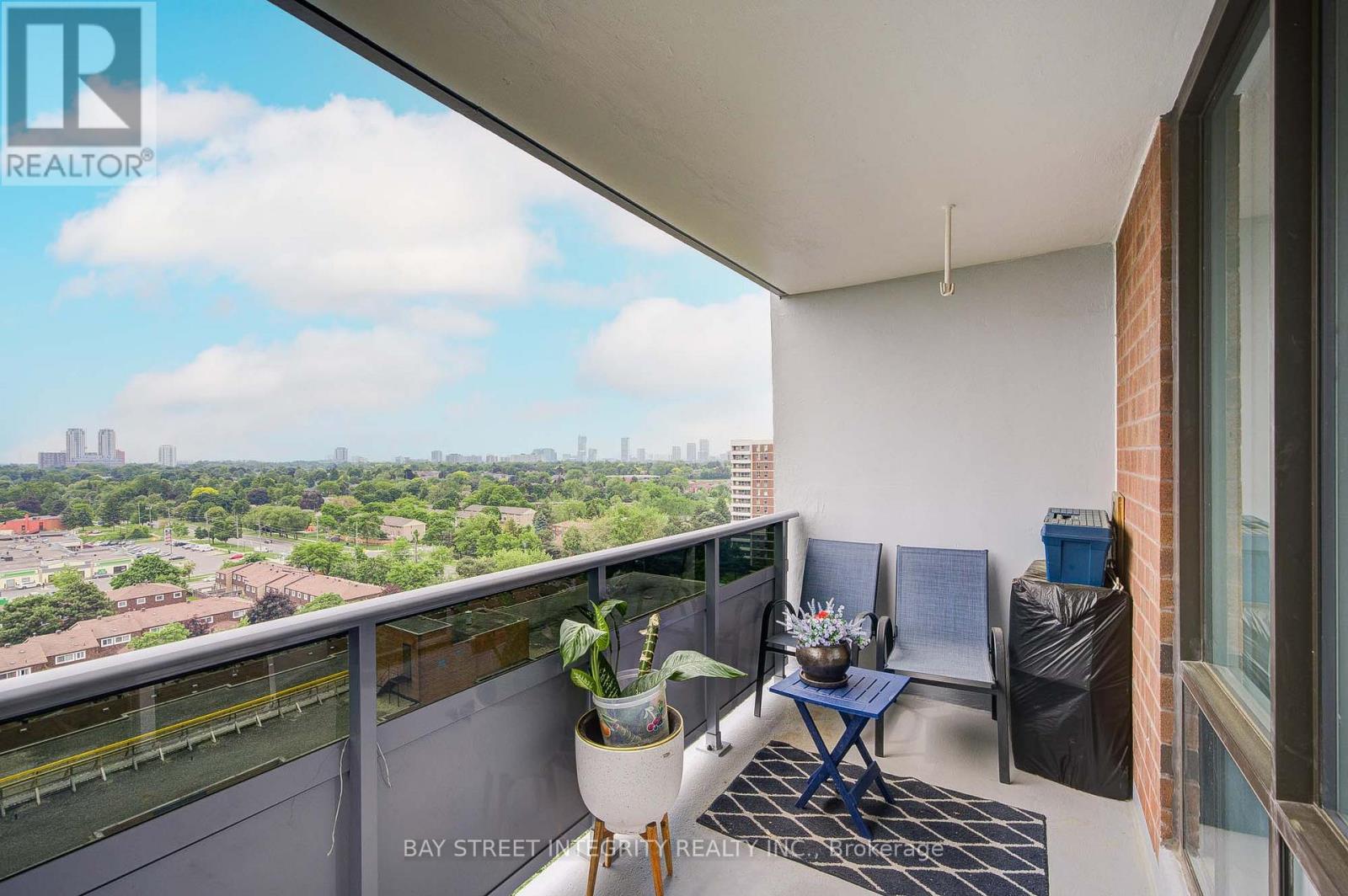 1403 - 1250 Bridletowne Circle, Toronto (L'amoreaux), Ontario  M1W 2V1 - Photo 19 - E12221823