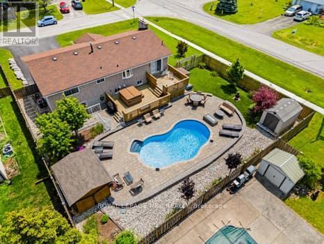 Property at 725 PARKDALE AVENUE image 3