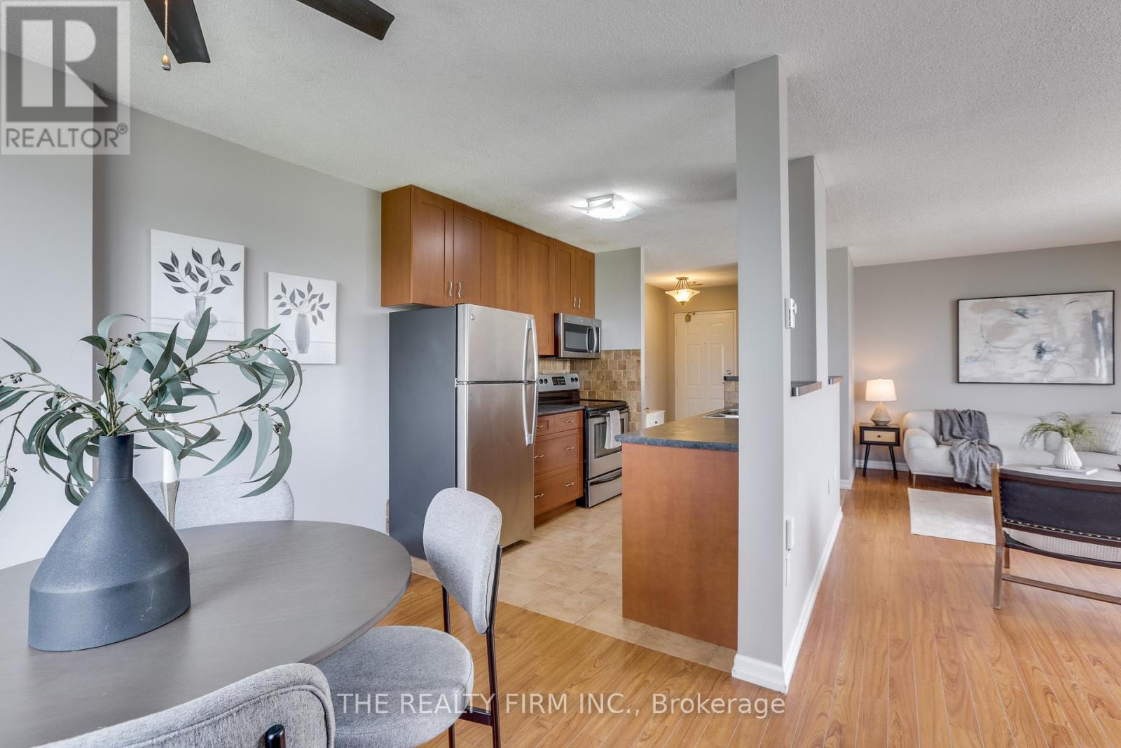 Property at 507 - 333 COMMISSIONERS ROAD W image 5