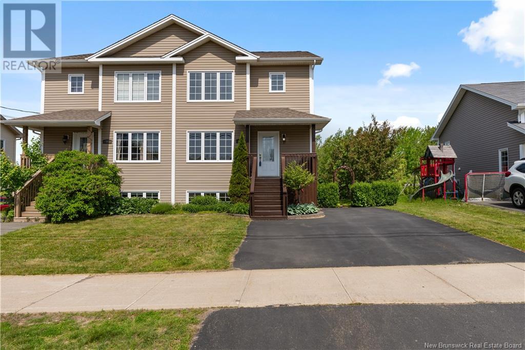 Property at 92 Belle-Foret Street image 2