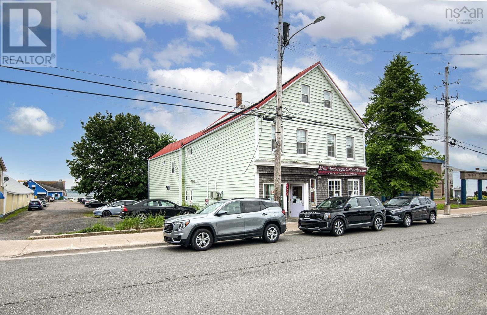 59 Water Street, Pictou, Nova Scotia  B0K 1H0 - Photo 2 - 202515384