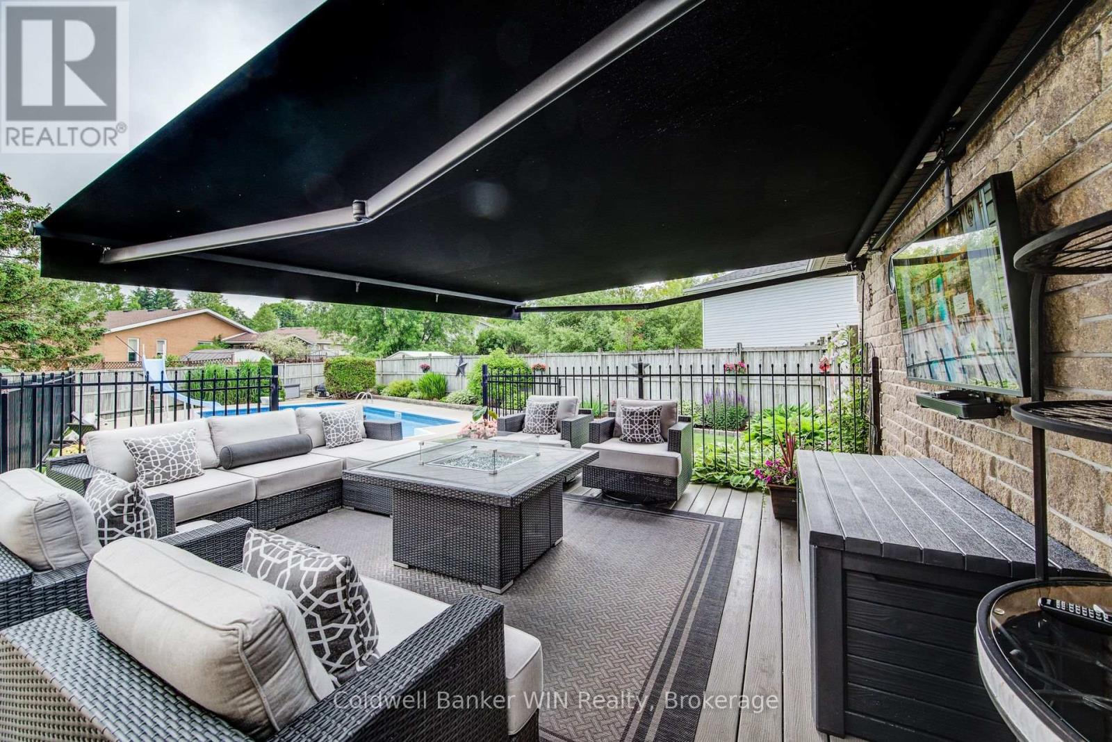 250 Justin's Place, Wellington North, Ontario  N0G 2L3 - Photo 36 - X12238837