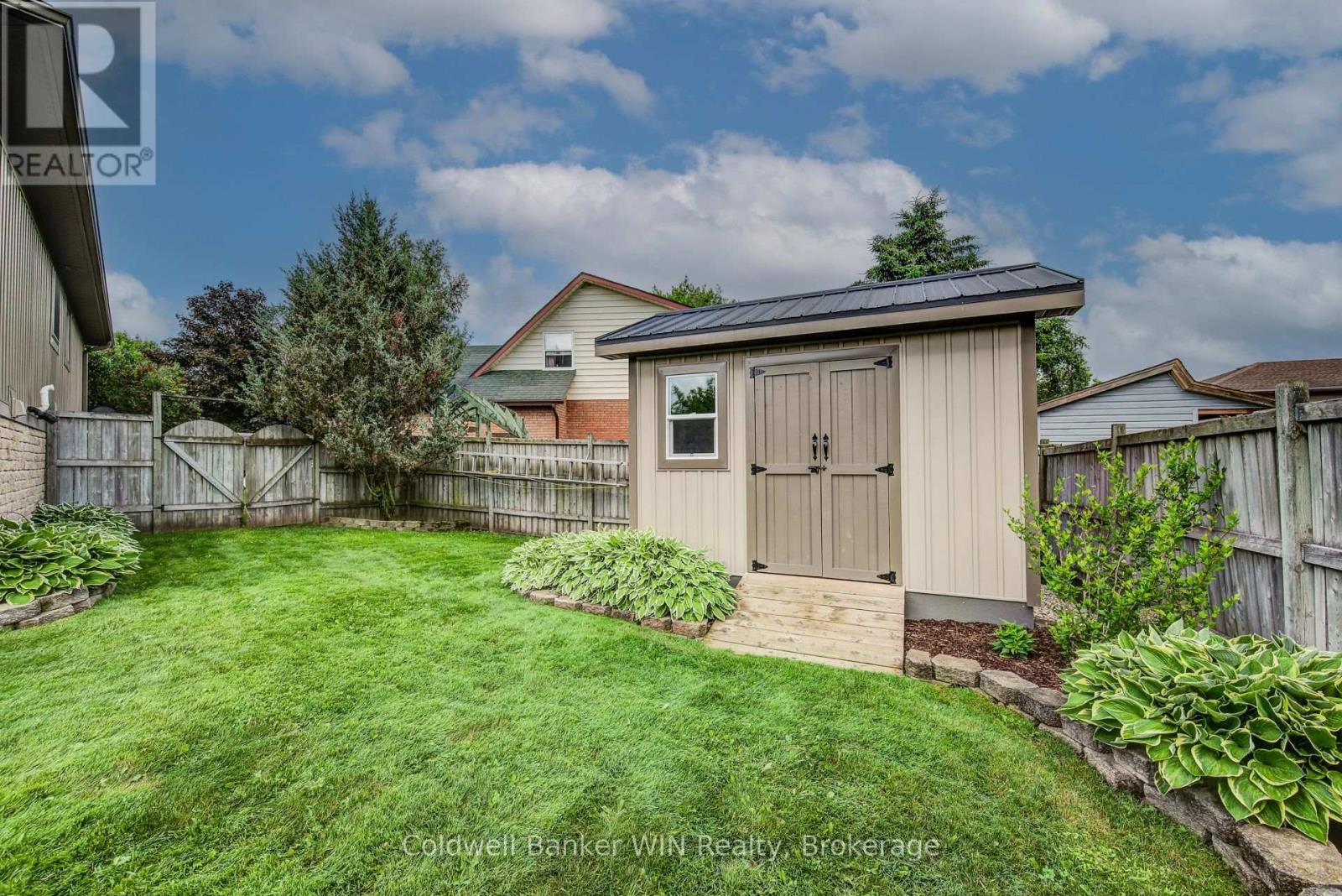 250 Justin's Place, Wellington North, Ontario  N0G 2L3 - Photo 43 - X12238837