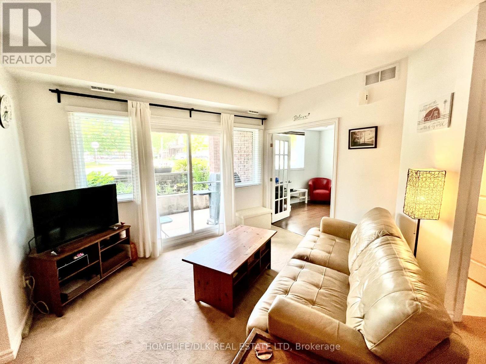 Property at D - 137 OLDFIELD STREET image 5
