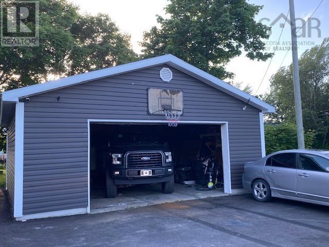 53 Ocean Ave, Dominion, Nova Scotia  B1G 1R4 - Photo 14 - 202515388