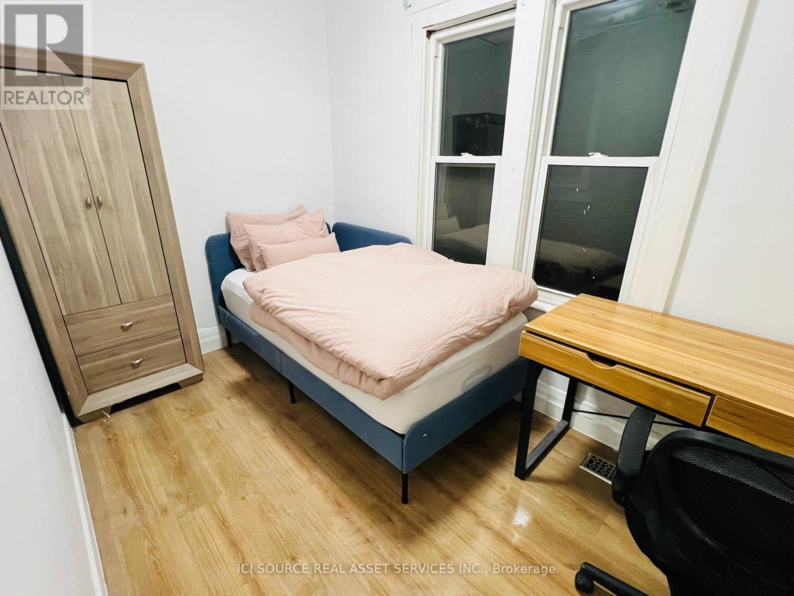 Main - 543 Rankin Avenue, Windsor, Ontario  N9B 2R6 - Photo 18 - X12238819