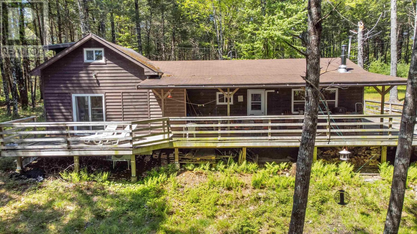 87 Edith's Point Road, South Brookfield, Nova Scotia  B0T 1K0 - Photo 4 - 202500734