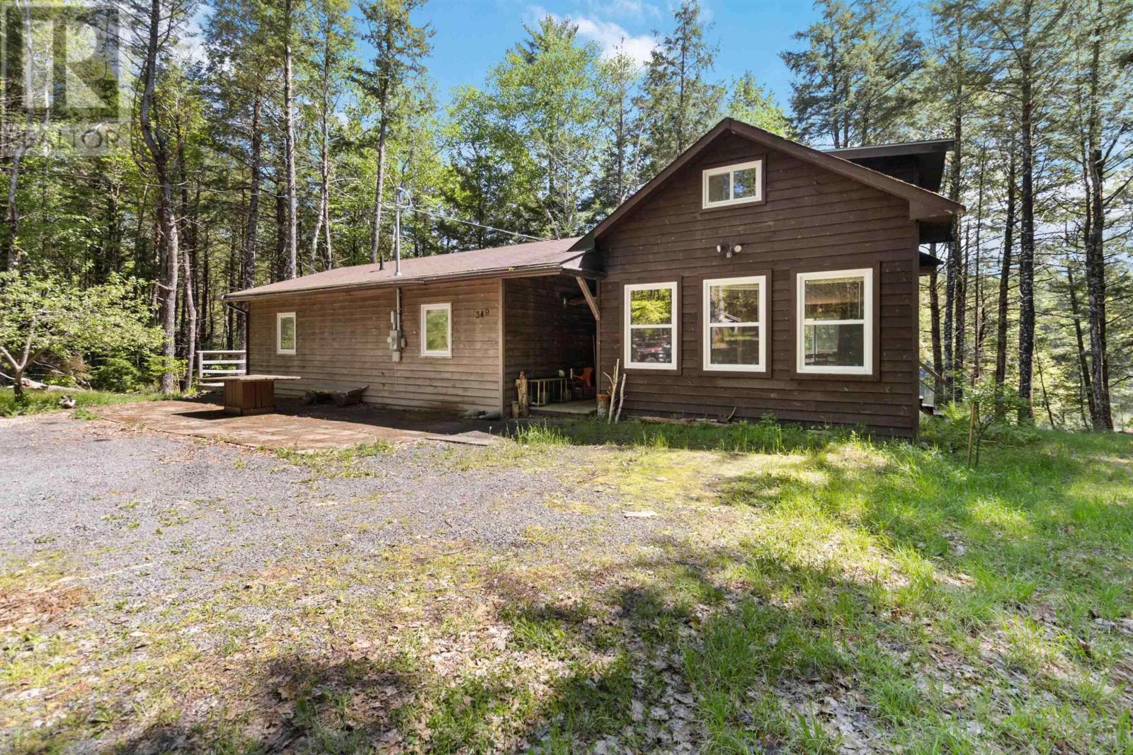 87 Edith's Point Road, South Brookfield, Nova Scotia  B0T 1K0 - Photo 9 - 202500734