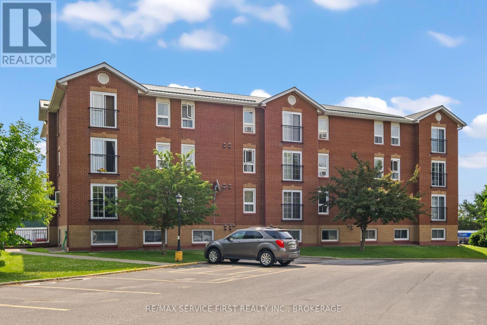 Property at 105 - 550 TALBOT PLACE image 1