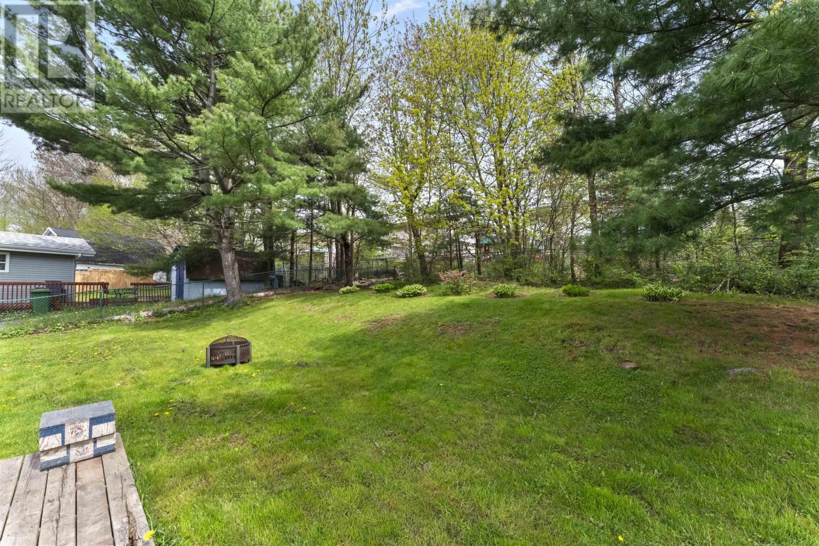 Property at 1558 Riverside Drive image 3