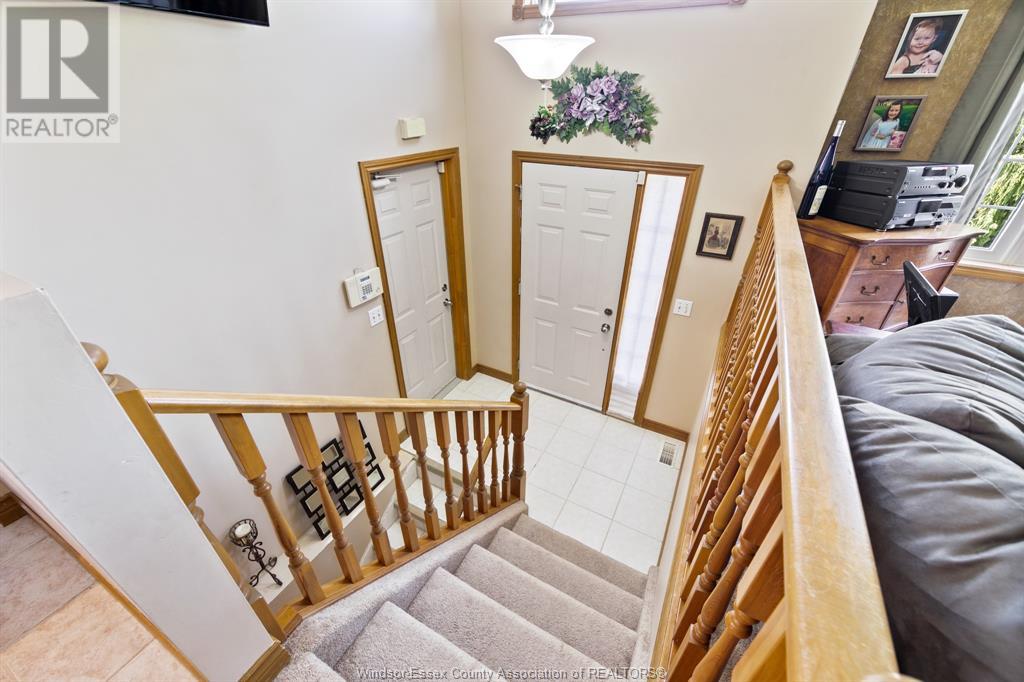 Property at 1859 FULLER CRESCENT image 3