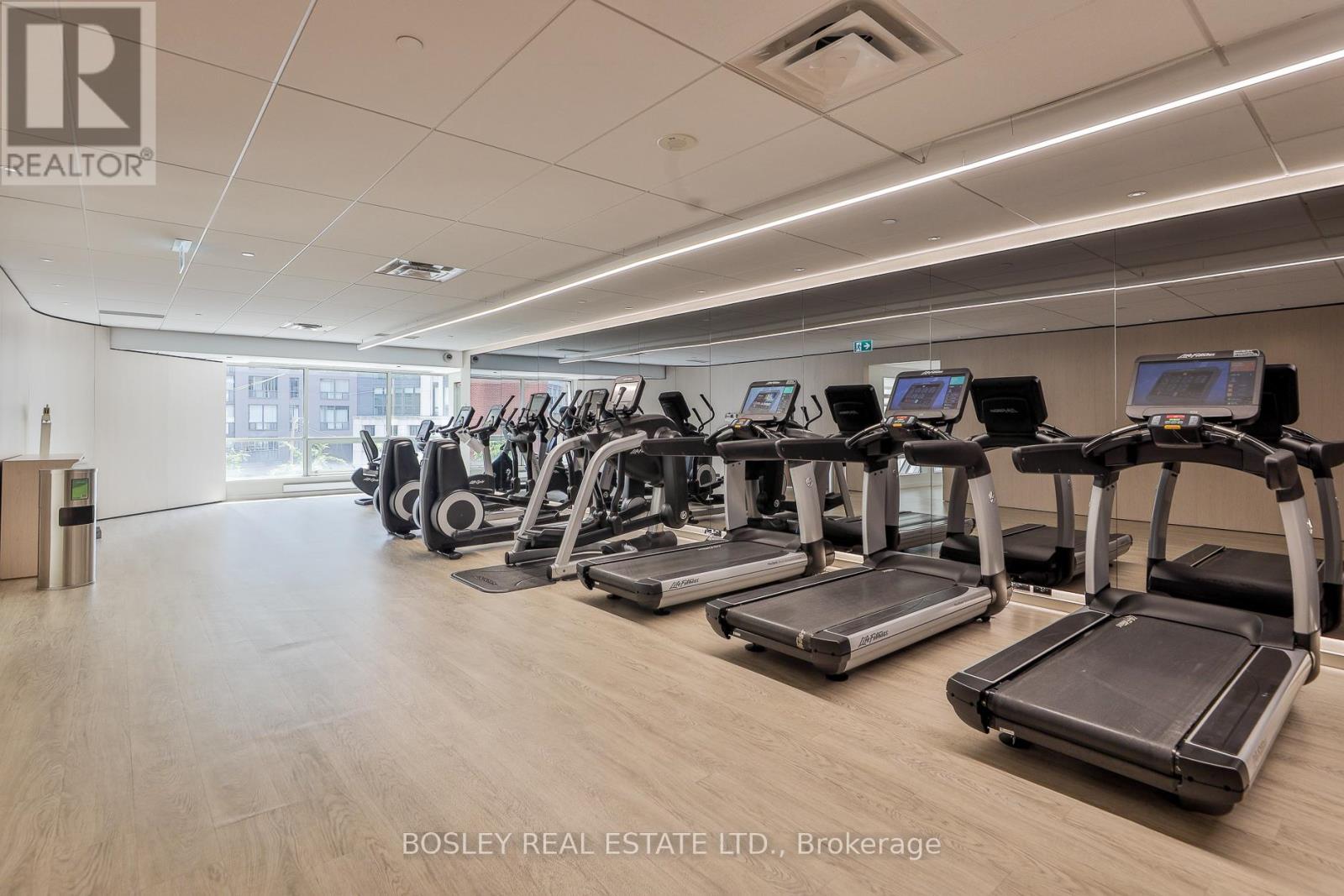 1008 - 1001 Bay Street, Toronto (Bay Street Corridor), Ontario  M5S 3A6 - Photo 32 - C12238903