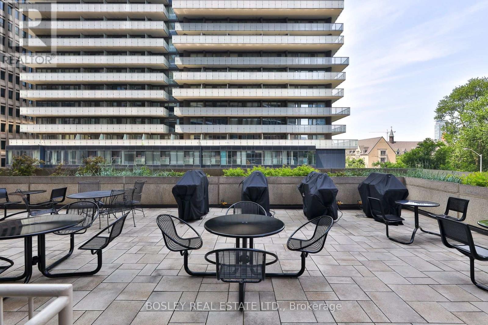 1008 - 1001 Bay Street, Toronto (Bay Street Corridor), Ontario  M5S 3A6 - Photo 34 - C12238903