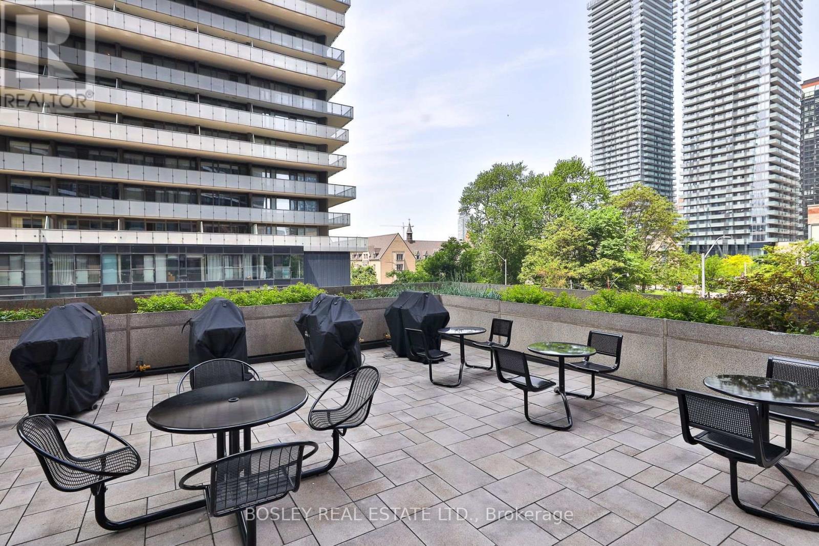 1008 - 1001 Bay Street, Toronto (Bay Street Corridor), Ontario  M5S 3A6 - Photo 35 - C12238903