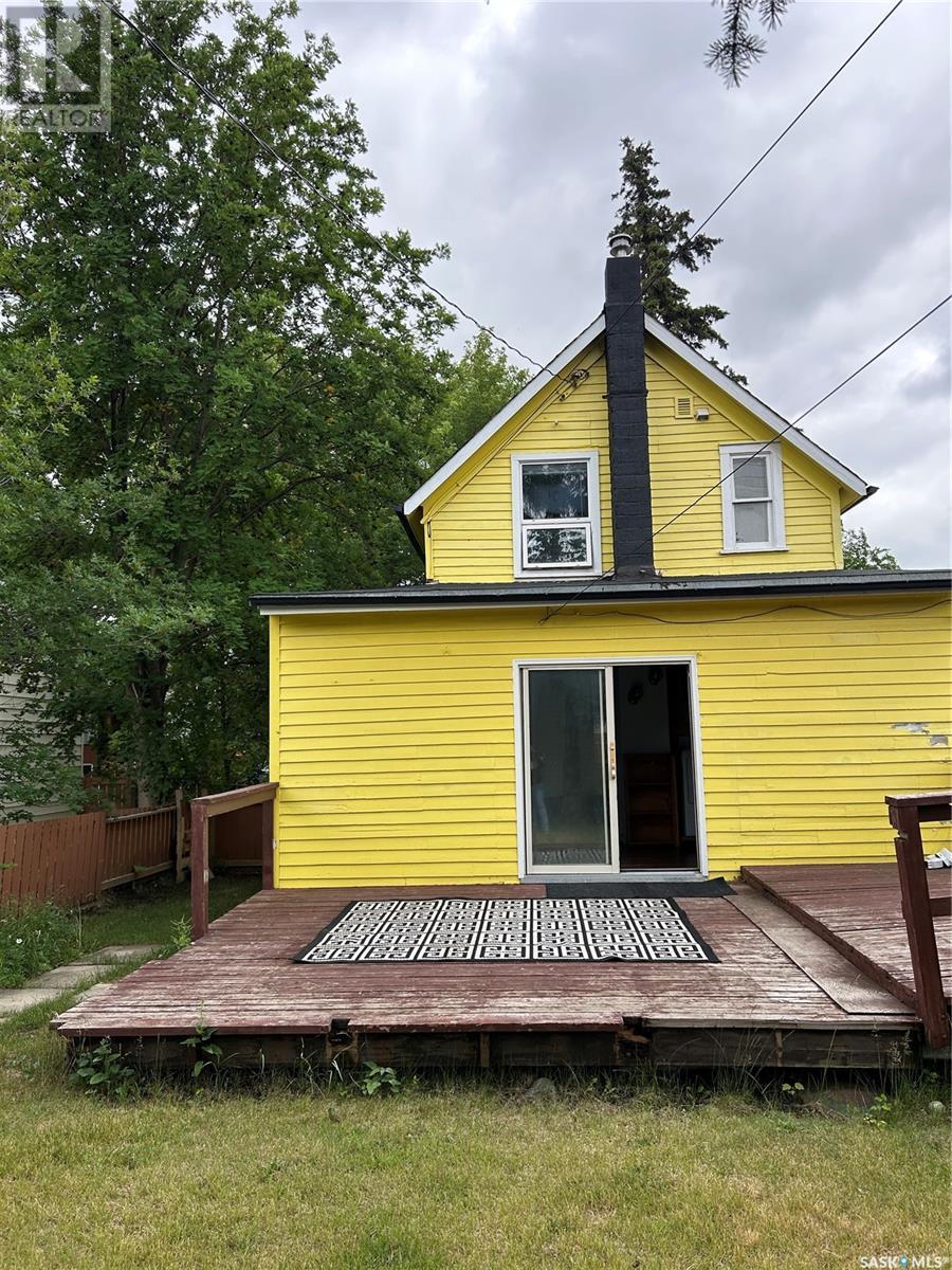 Property at 703 7th STREET E image 3
