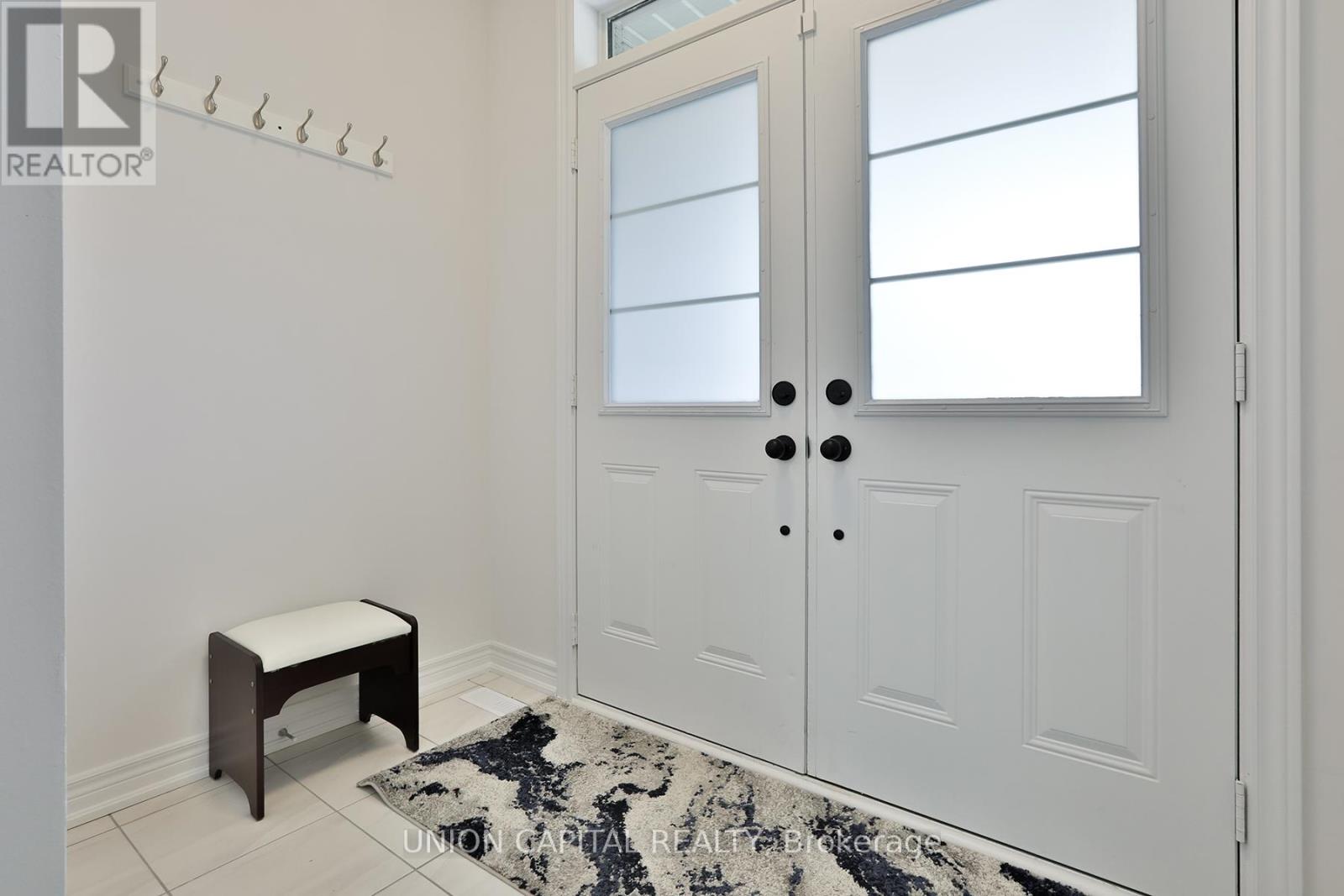 Property at 17 MARKVIEW ROAD image 5