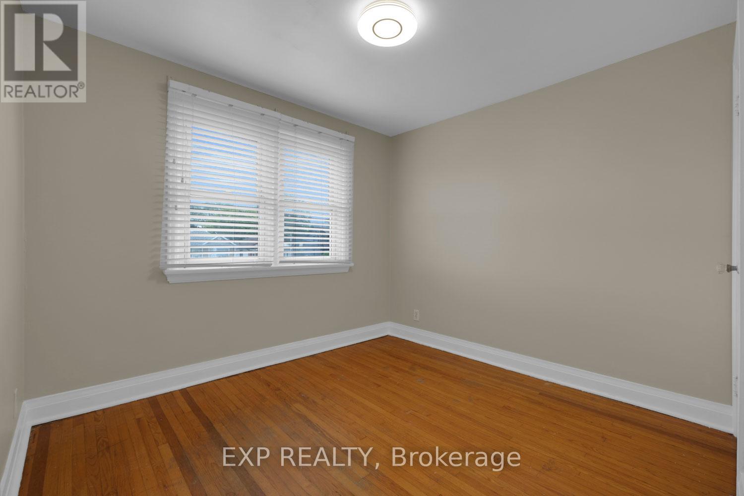 536 King Street E, Oshawa (O'neill), Ontario  L1H 1G1 - Photo 18 - E12238877