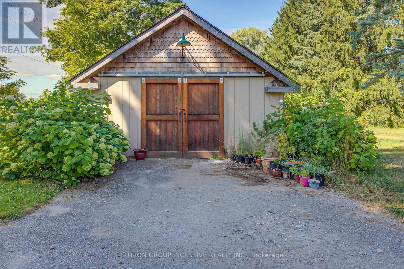 1680 Hwy 26, Springwater, Ontario  L0L 1Y2 - Photo 46 - S12238901