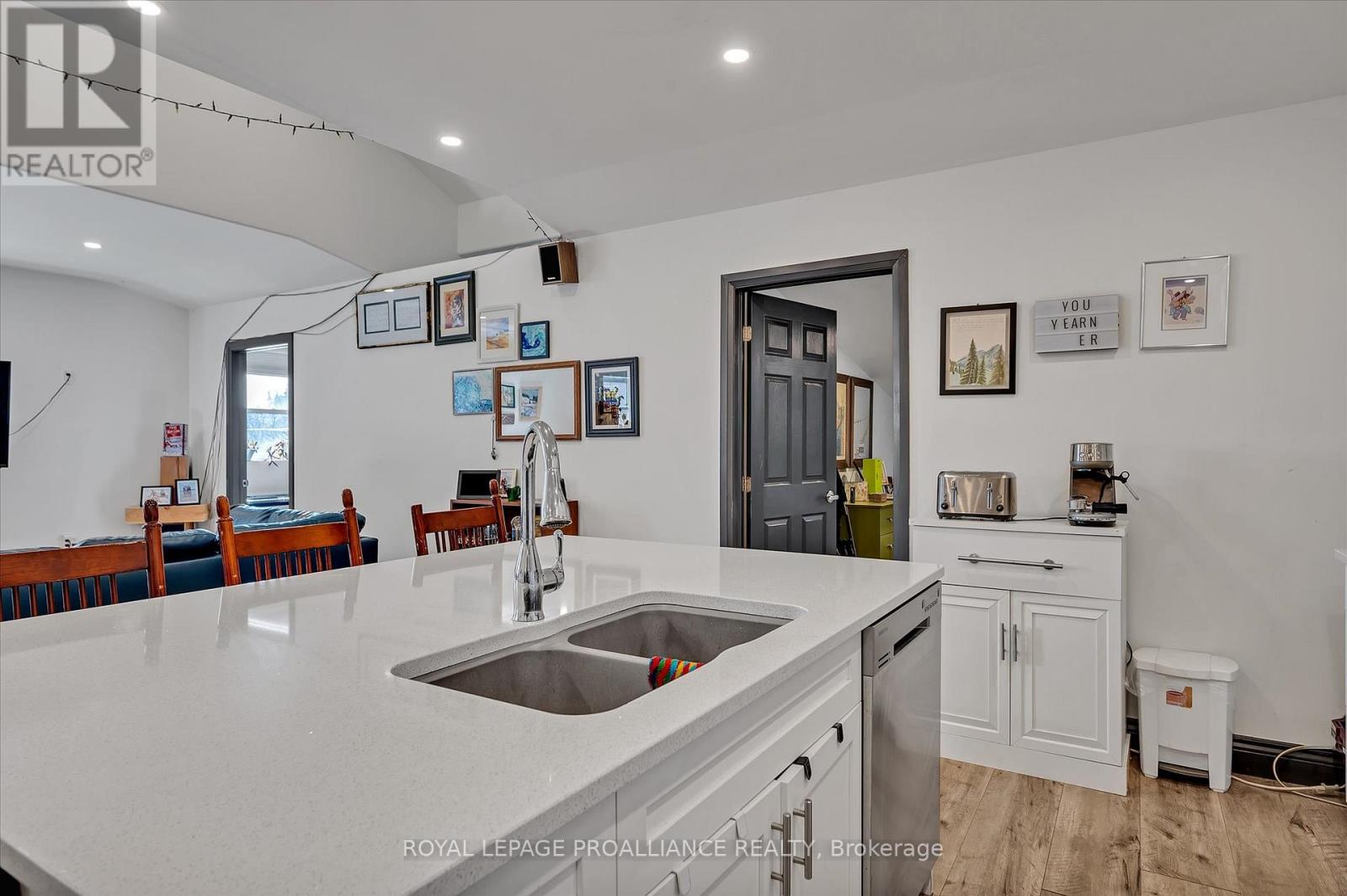 255 Mcdonnel Street, Peterborough, Ontario  K9H 2W2 - Photo 15 - X12238955