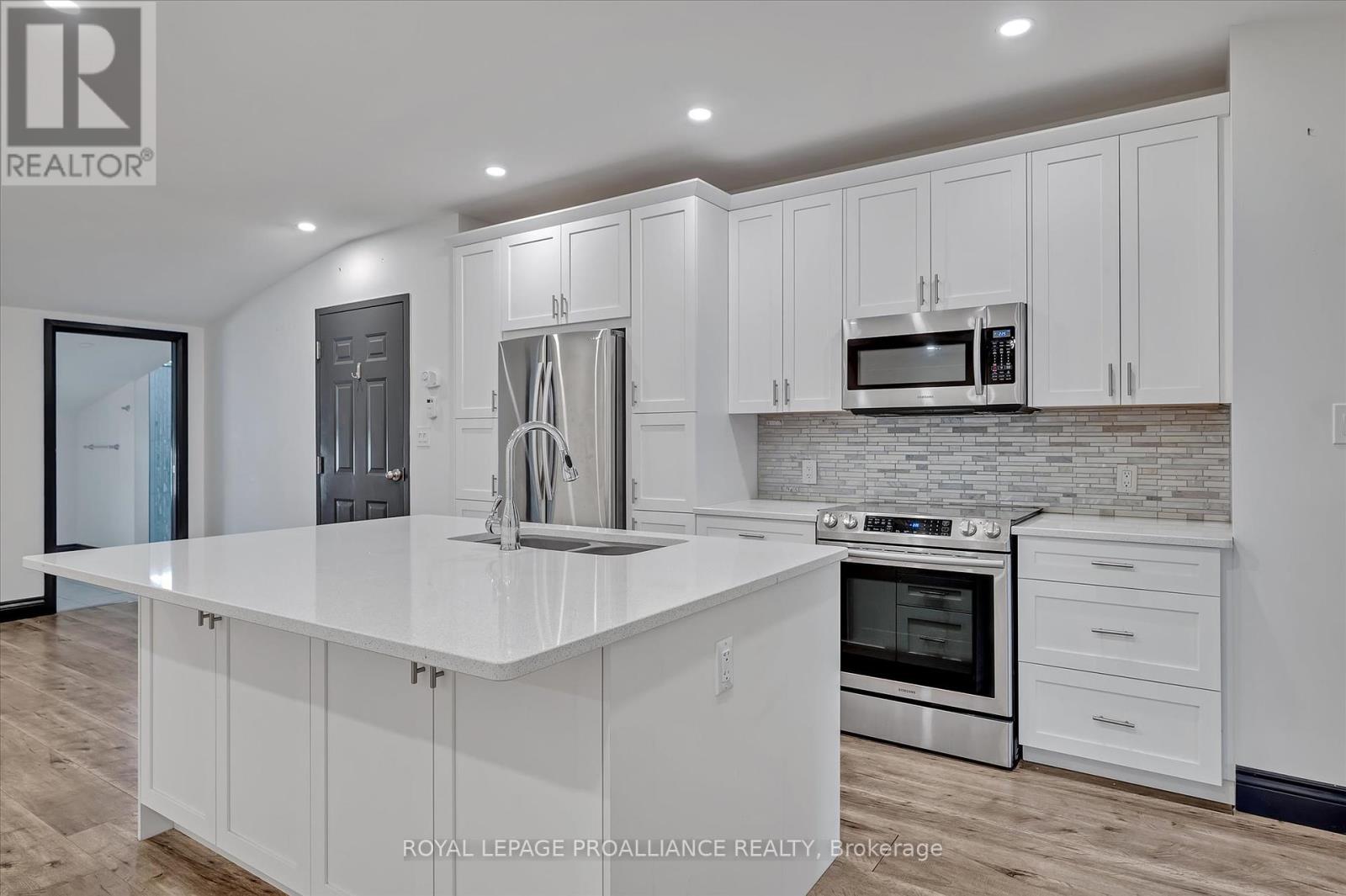 255 Mcdonnel Street, Peterborough, Ontario  K9H 2W2 - Photo 25 - X12238955