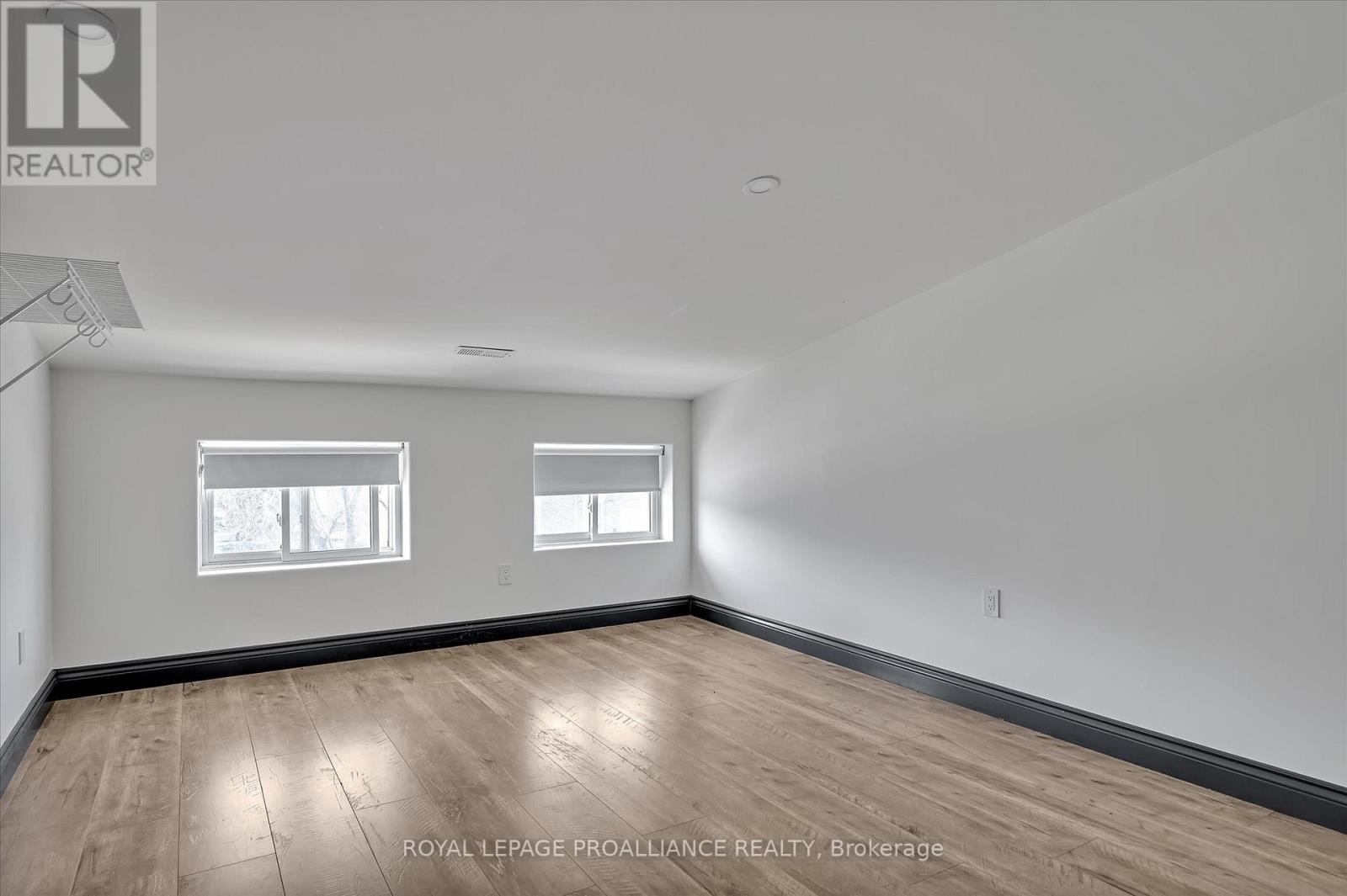 255 Mcdonnel Street, Peterborough, Ontario  K9H 2W2 - Photo 29 - X12238955