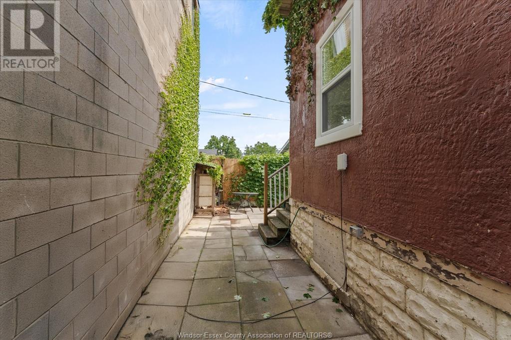 963 Erie Street East, Windsor, Ontario  N9A 3Y9 - Photo 29 - 25015604