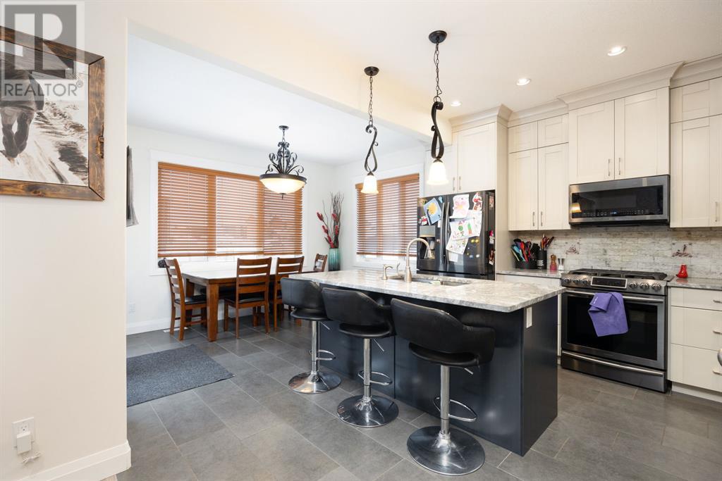 Property at 274 Arsenault Crescent image 4