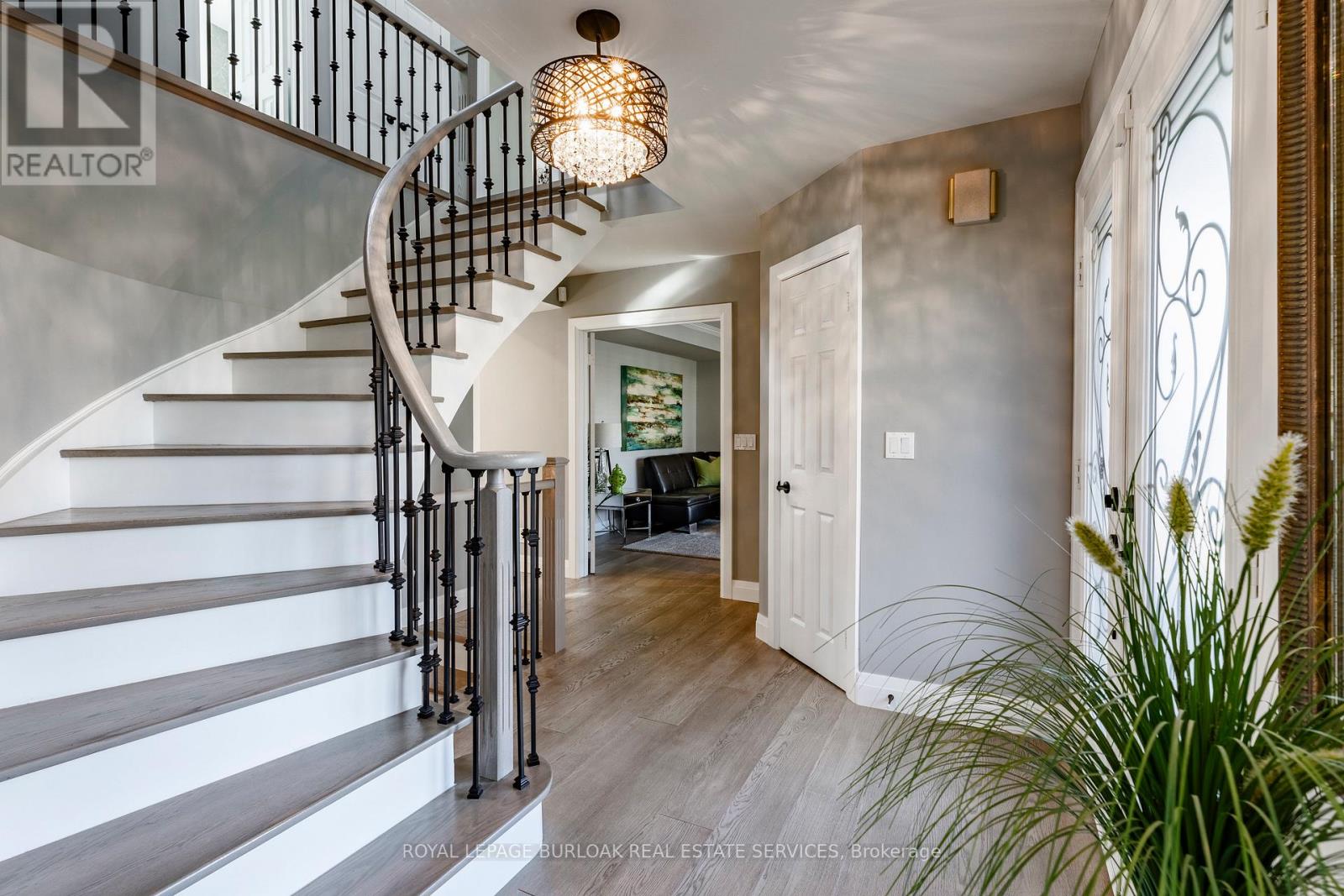 Property at 1486 MYRON DRIVE image 3