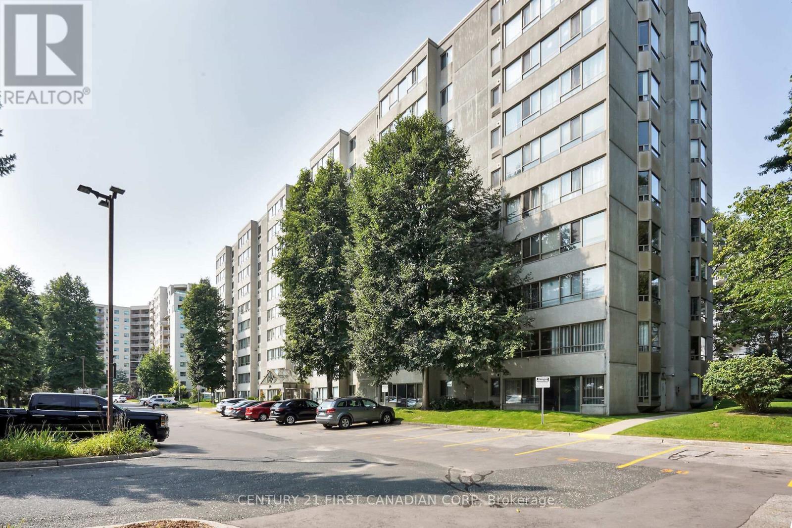 Property at 105 - 570 PROUDFOOT LANE image 1