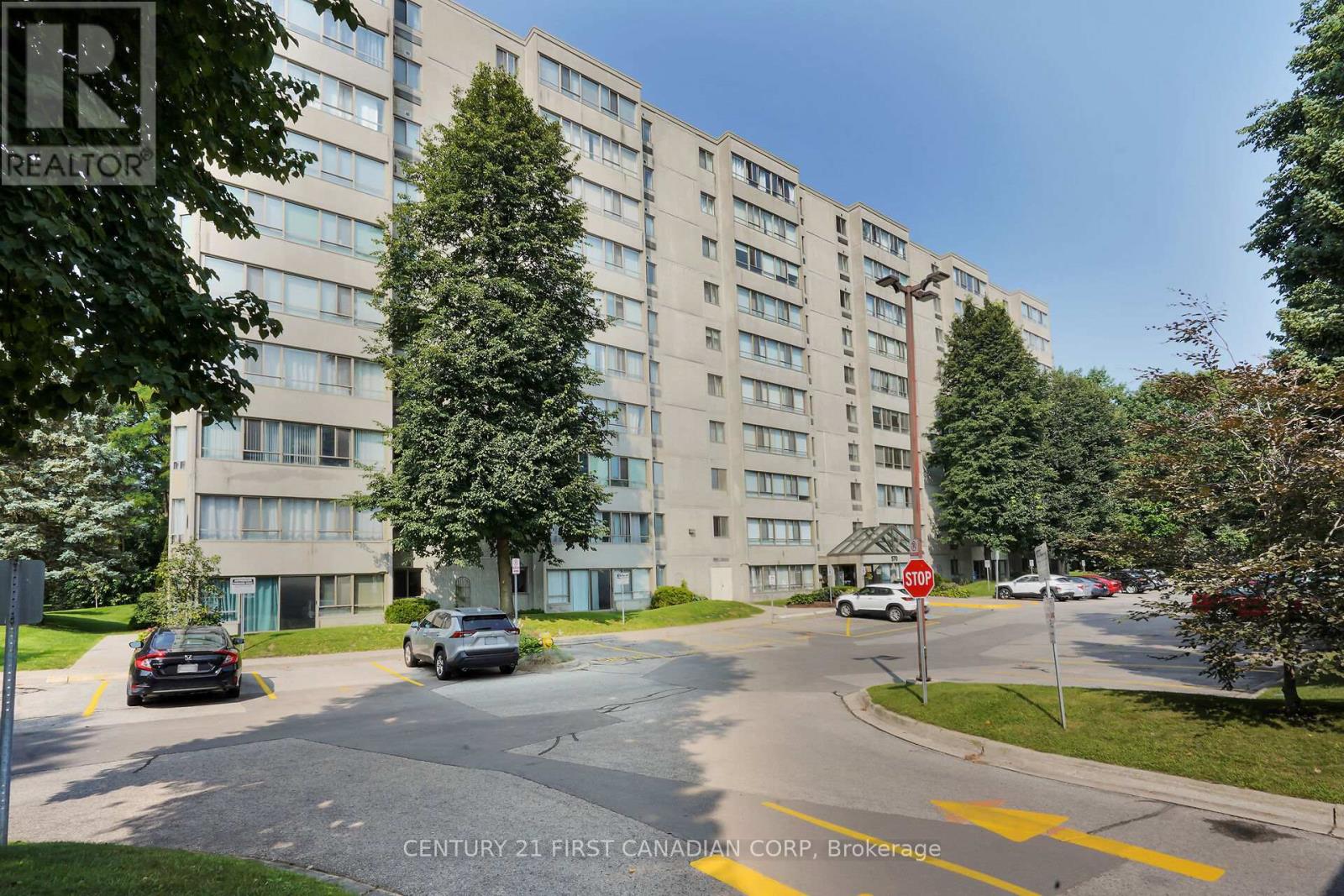 Property at 105 - 570 PROUDFOOT LANE image 3