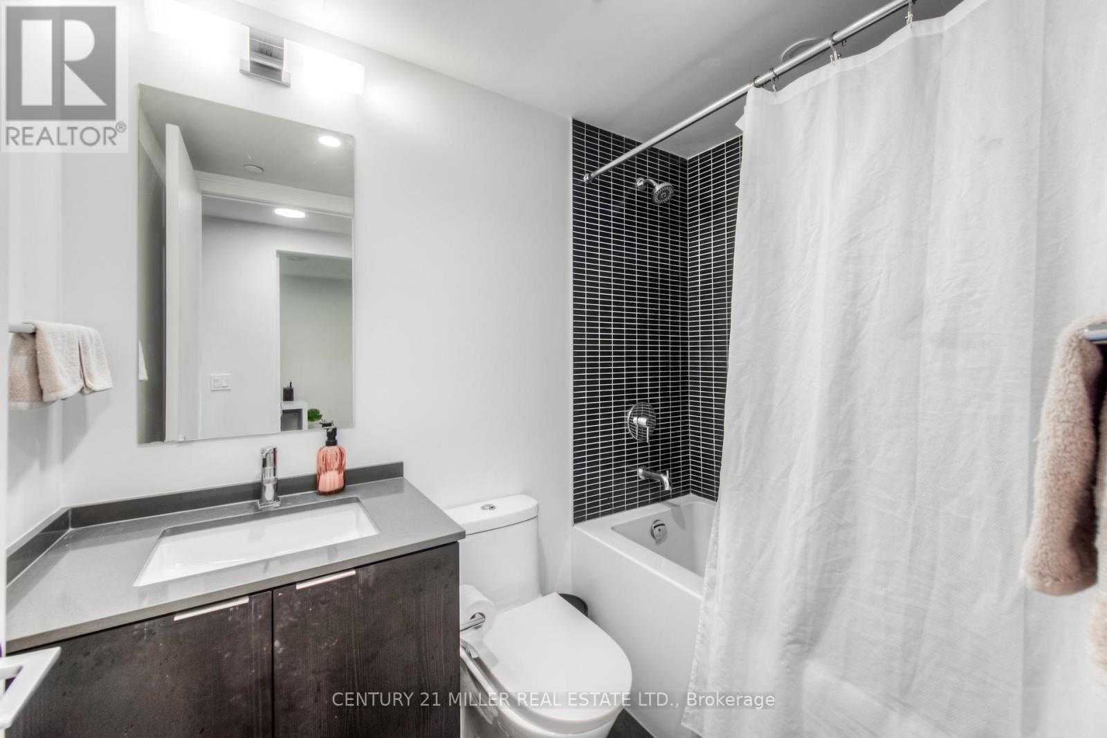1304 - 1 Jarvis Street, Hamilton, Ontario  L8R 3J2 - Photo 7 - X12238985