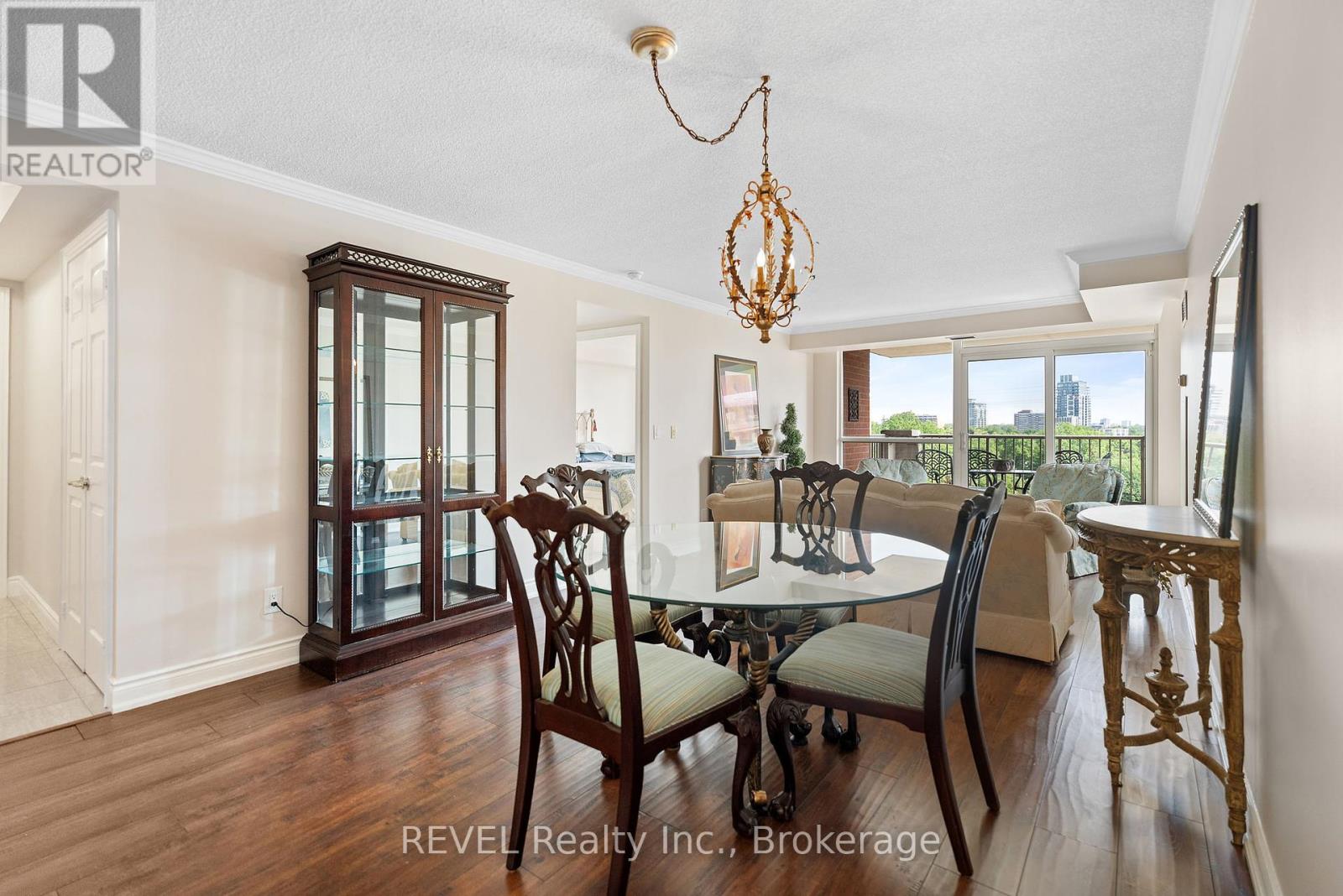 905 - 442 Maple Avenue, Burlington (Brant), Ontario  L7S 2L7 - Photo 11 - W12239029