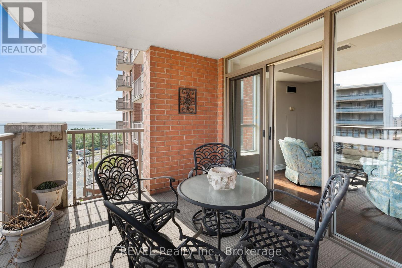 905 - 442 Maple Avenue, Burlington (Brant), Ontario  L7S 2L7 - Photo 16 - W12239029