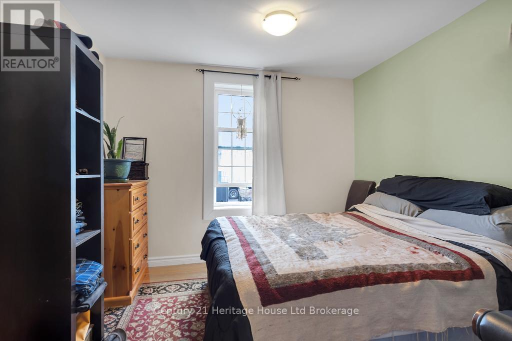 147 Sydenham Street, Woodstock, Ontario  N4S 7B7 - Photo 28 - X12133824