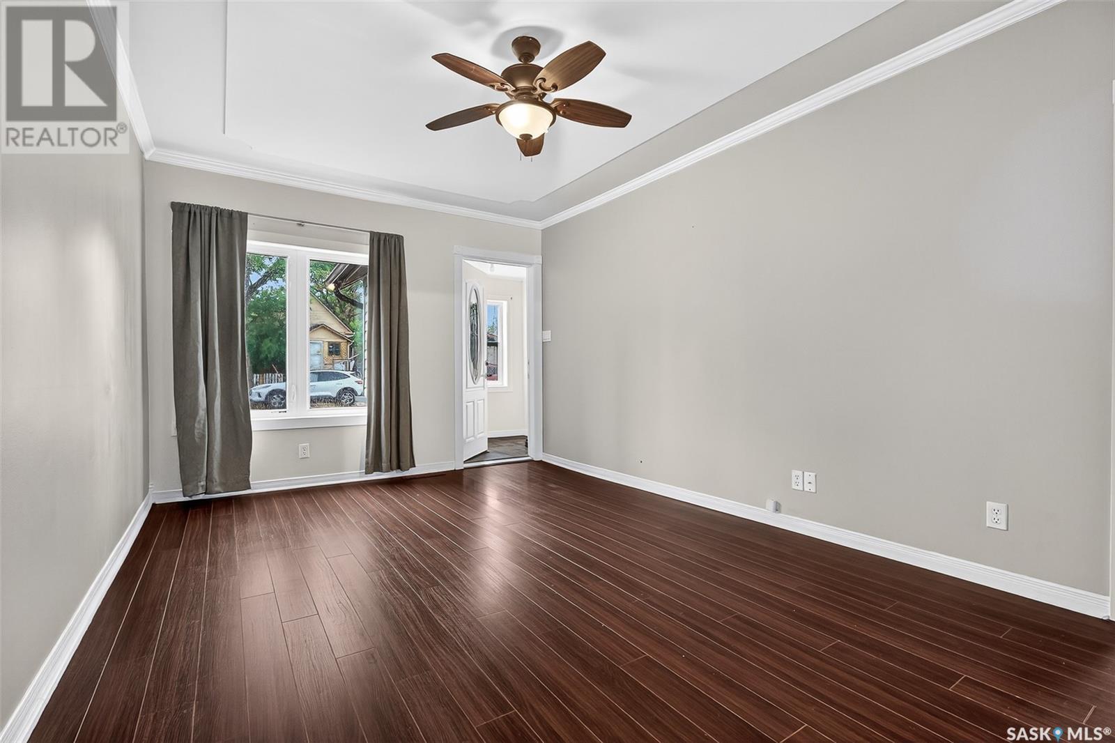 Property at 919 Stadacona STREET W image 5