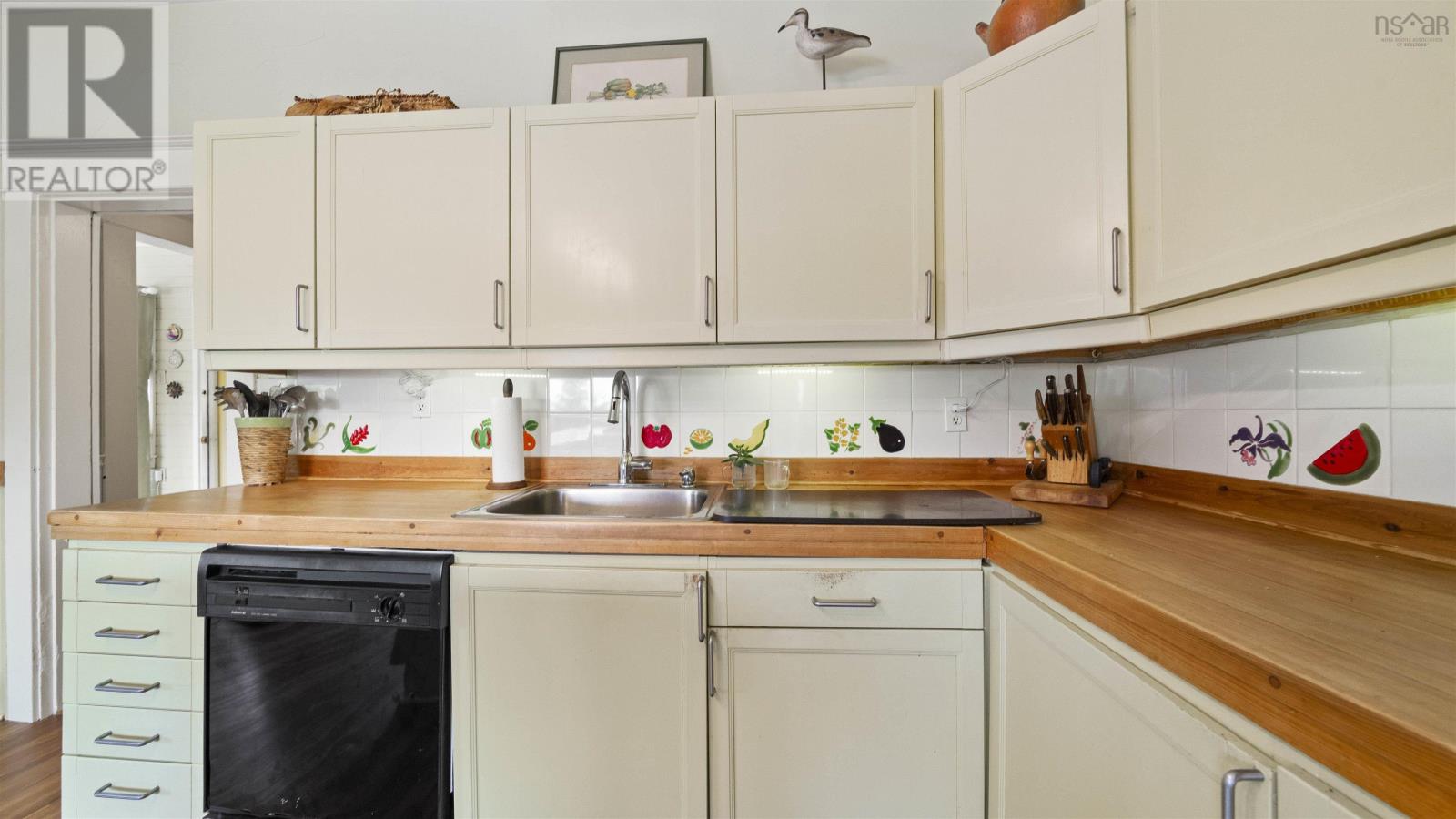 650 Ketch Harbour Road, Portuguese Cove, Nova Scotia  B3V 1K1 - Photo 13 - 202515409